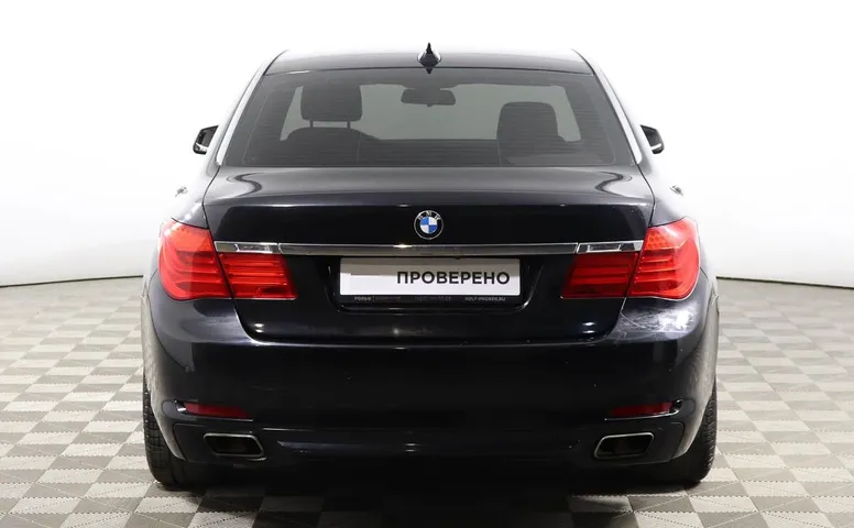 BMW 7 серия