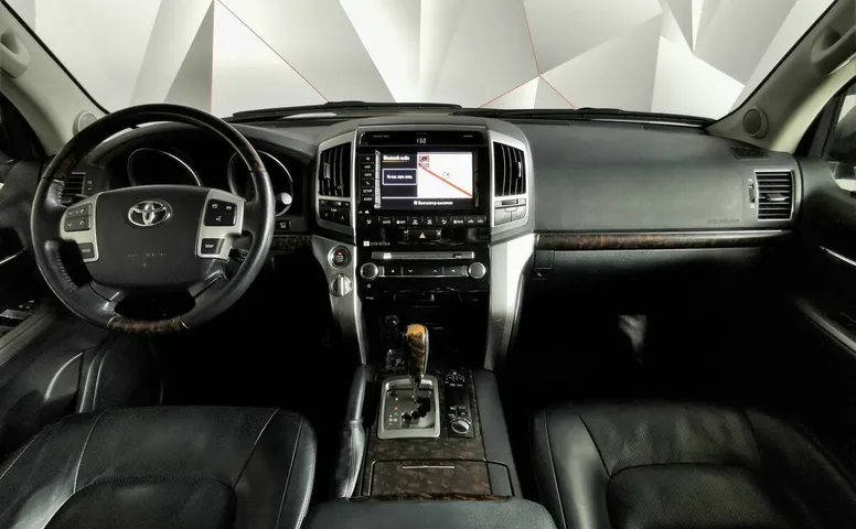 Toyota Land Cruiser 4.6 AT 4WD (5 мест) (309 л.с.) Серый