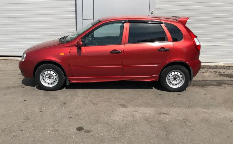 LADA (ВАЗ) KALINA 1.6 MT (81 л.с.)