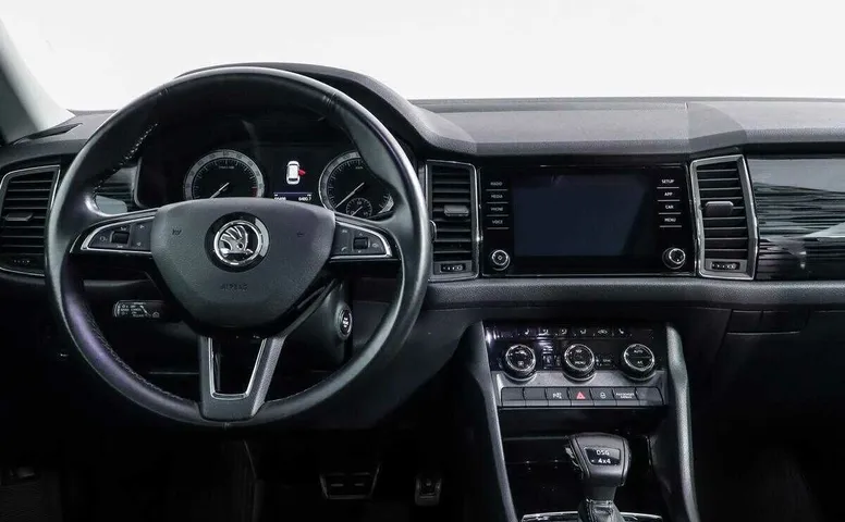 Skoda kodiaq робот 2018 с пробегом 48 301 км