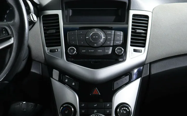 Chevrolet Cruze I