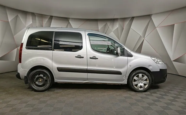 Peugeot Partner II Рестайлинг