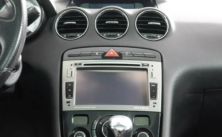 Peugeot 308 I Рестайлинг