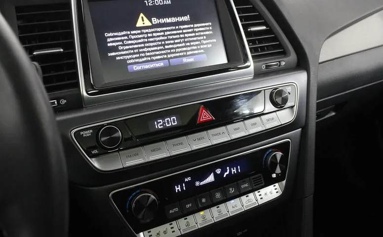 Hyundai Sonata 2.0 АКПП