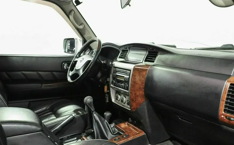 Nissan patrol