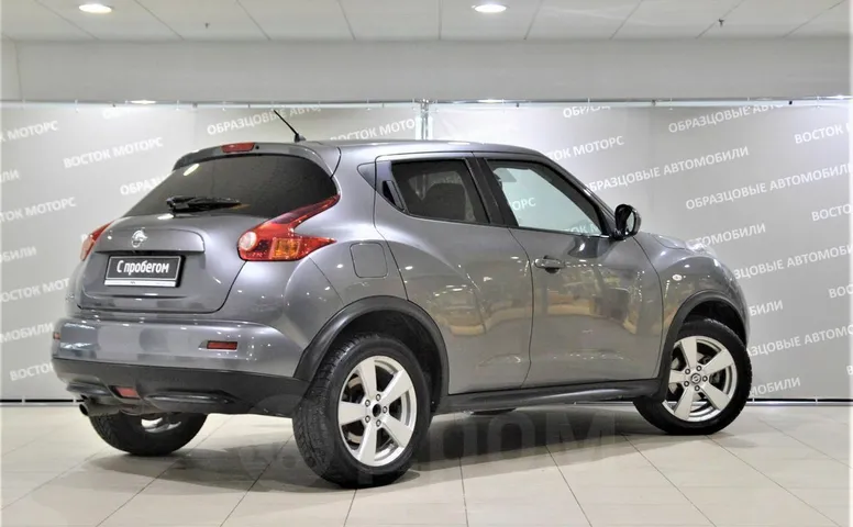 Nissan Juke, 1 поколение