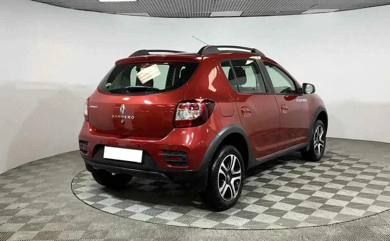 Renault sandero stepway cvt 2019 с пробегом 30 400 км