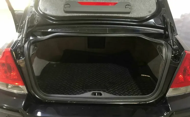 Volvo S60 2.4 AT (170 л.с.)