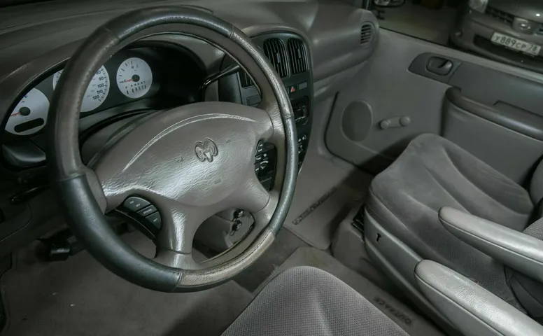 Dodge caravan