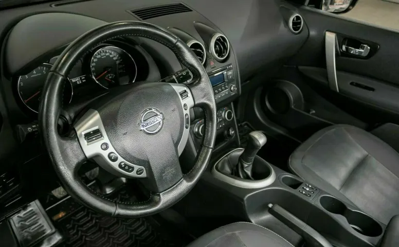 Nissan qashqai+2