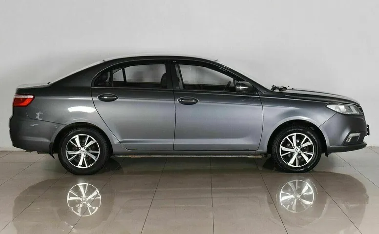 Lifan solano