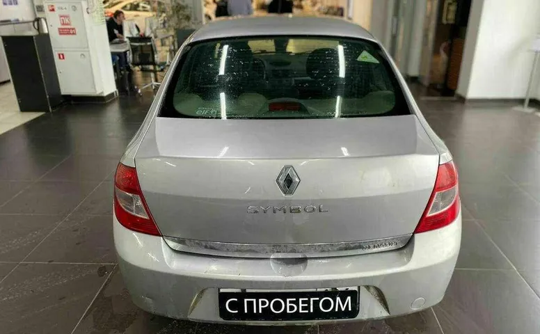 Renault symbol ll