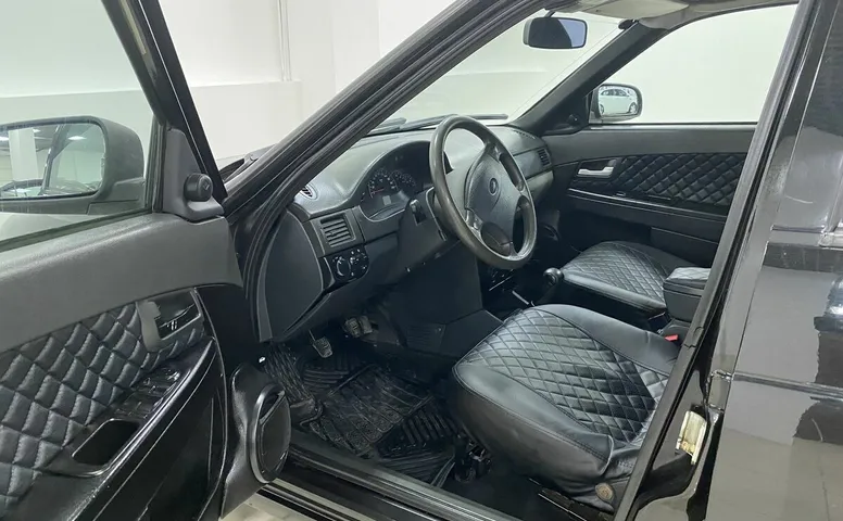 LADA (ВАЗ) 2170 1.6 MT (98 л.с.)
