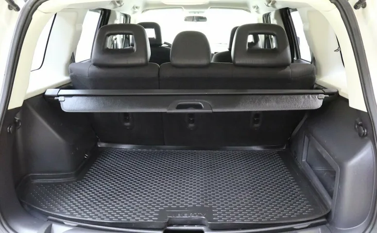 Jeep liberty (patriot)