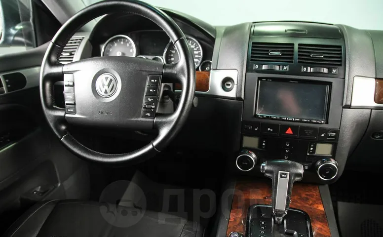 Volkswagen Touareg, 1 поколение, рестайлинг