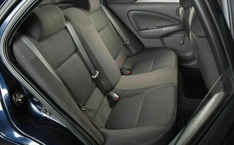 Nissan almera classic