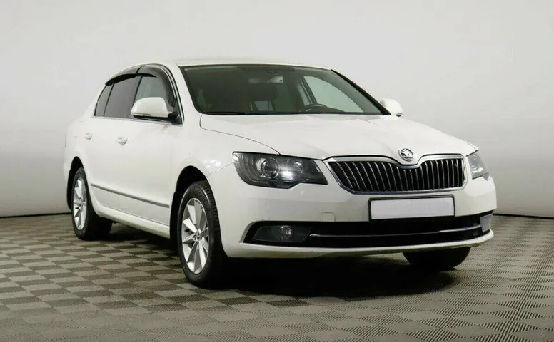 Skoda Superb 1.8 Робот