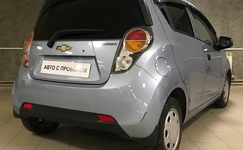 Chevrolet SPARK 1.0 MT (67 л.с.)