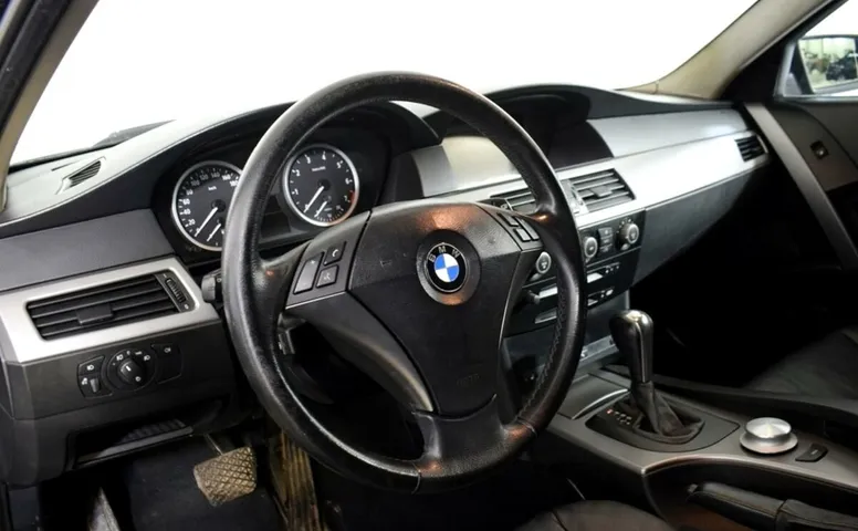 BMW 5 серия