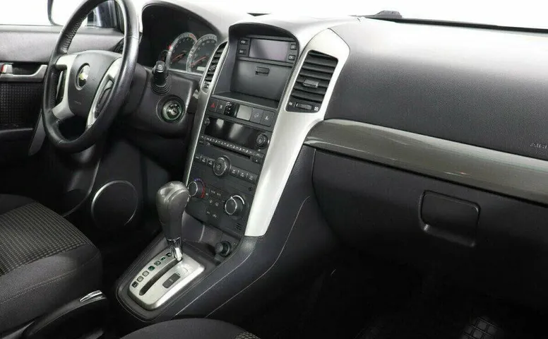 Chevrolet Captiva 2.4 Автомат