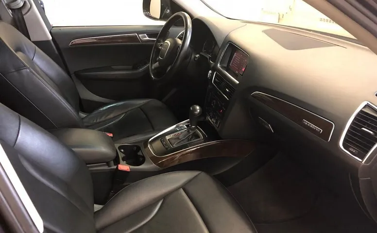 Audi Q5 I(8R)