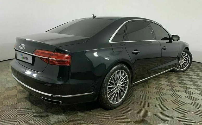 Audi a8