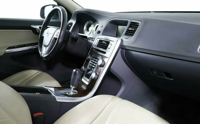 Volvo S60 1.6 Робот