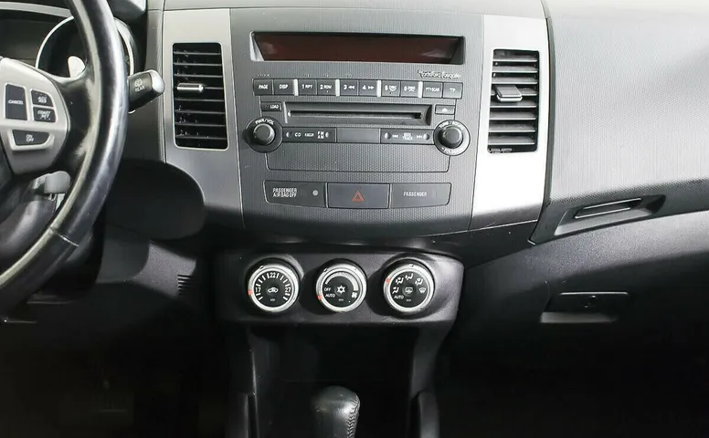 Citroen C-Crosser I