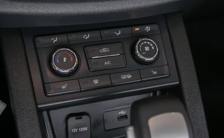 FAW Besturn X40
