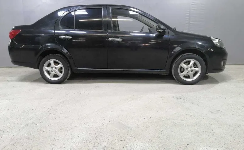 FAW V5 1.5 MT (102 л.с.)