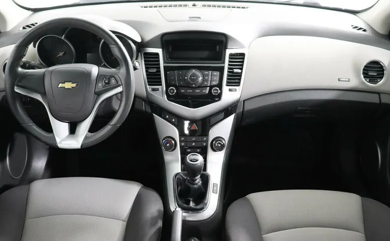 Chevrolet Cruze I