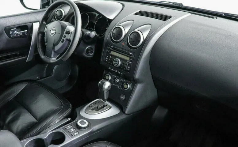 Nissan Qashqai 2.0 Вариатор