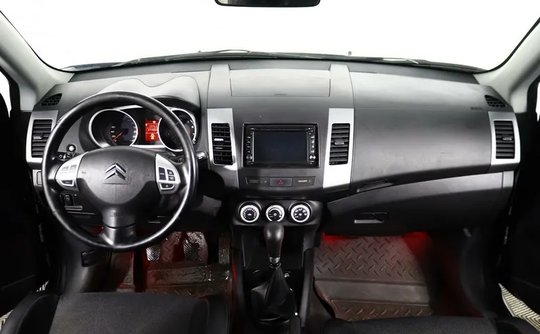 Citroen C-Crosser