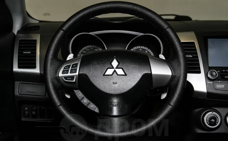 Mitsubishi Outlander, 2 поколение