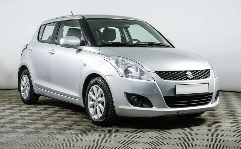 Suzuki Swift IV