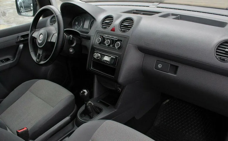 Volkswagen Caddy III Рестайлинг