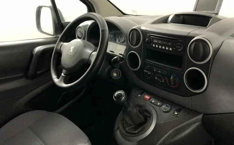 Peugeot Partner II Рестайлинг