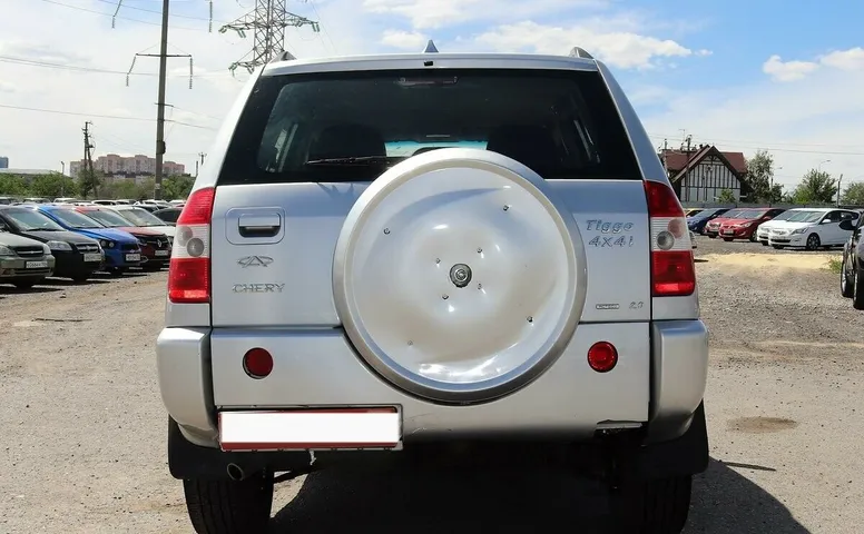 Chery Tiggo (T11) I