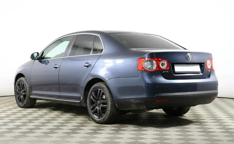 Volkswagen Jetta V