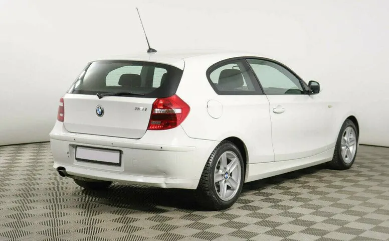 BMW 1 серия 1.6 Автомат