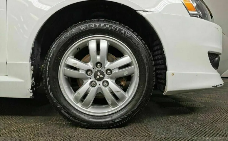 Mitsubishi lancer