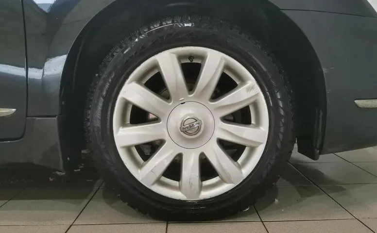 Nissan teana