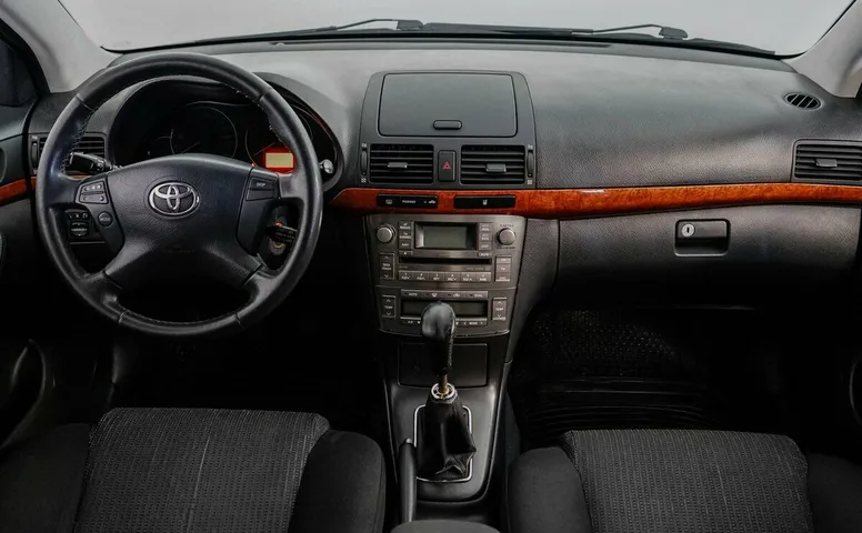 Toyota Avensis II Рестайлинг