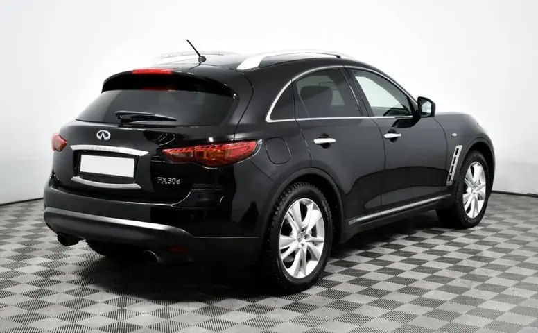 Infiniti FX