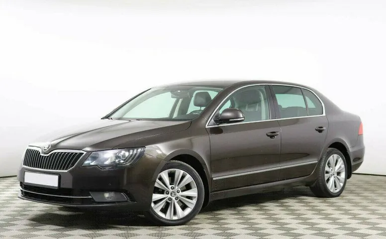 Skoda Superb 1.8 Робот