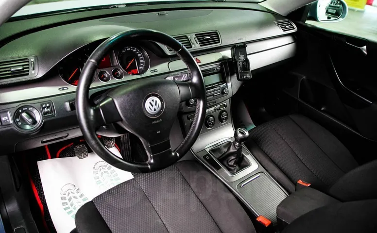 Volkswagen Passat, 6 поколение