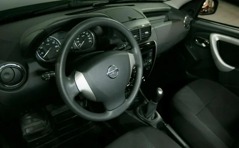 Nissan terrano