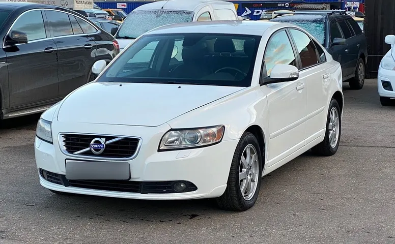 Volvo S40