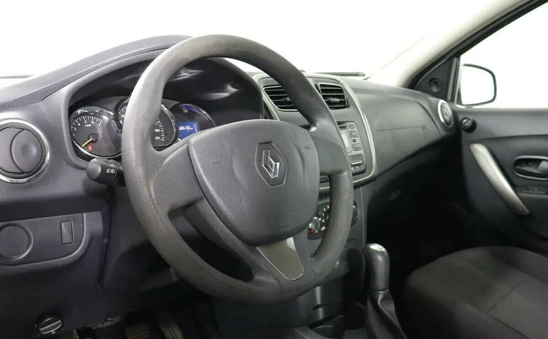 Renault Logan II