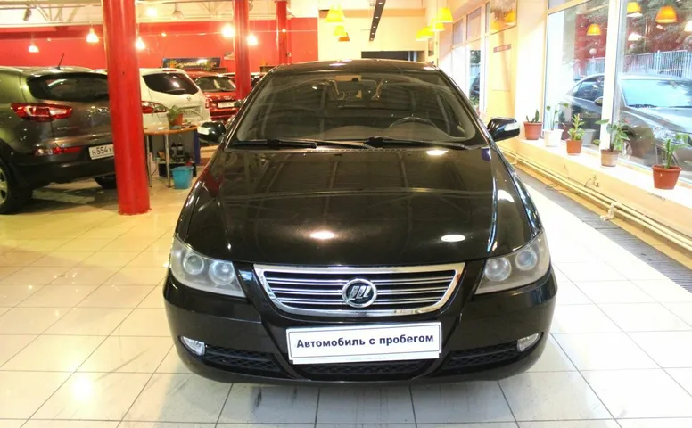 Lifan Solano I (620)